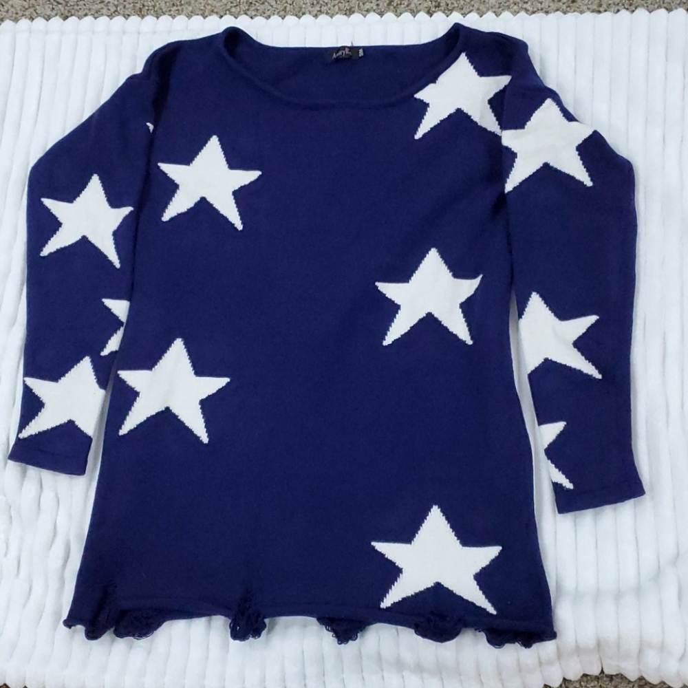 Amaryllis Sweater
